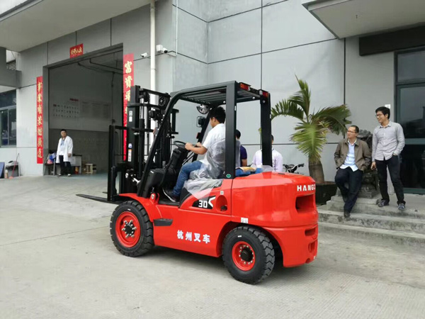 叉车 叉车